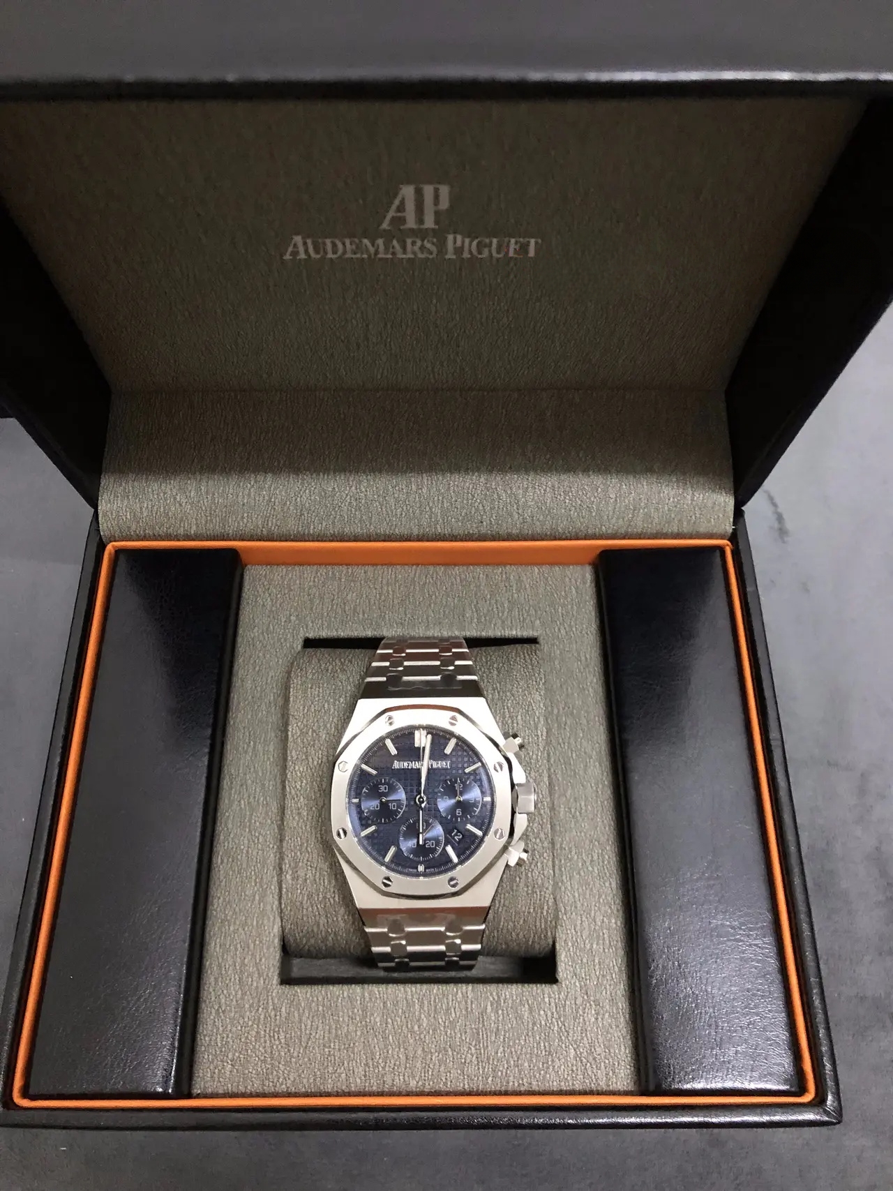 A&P ROYAL OAK “Night Blue Cloud 50” Dial CHRONOGRAPH 41mm