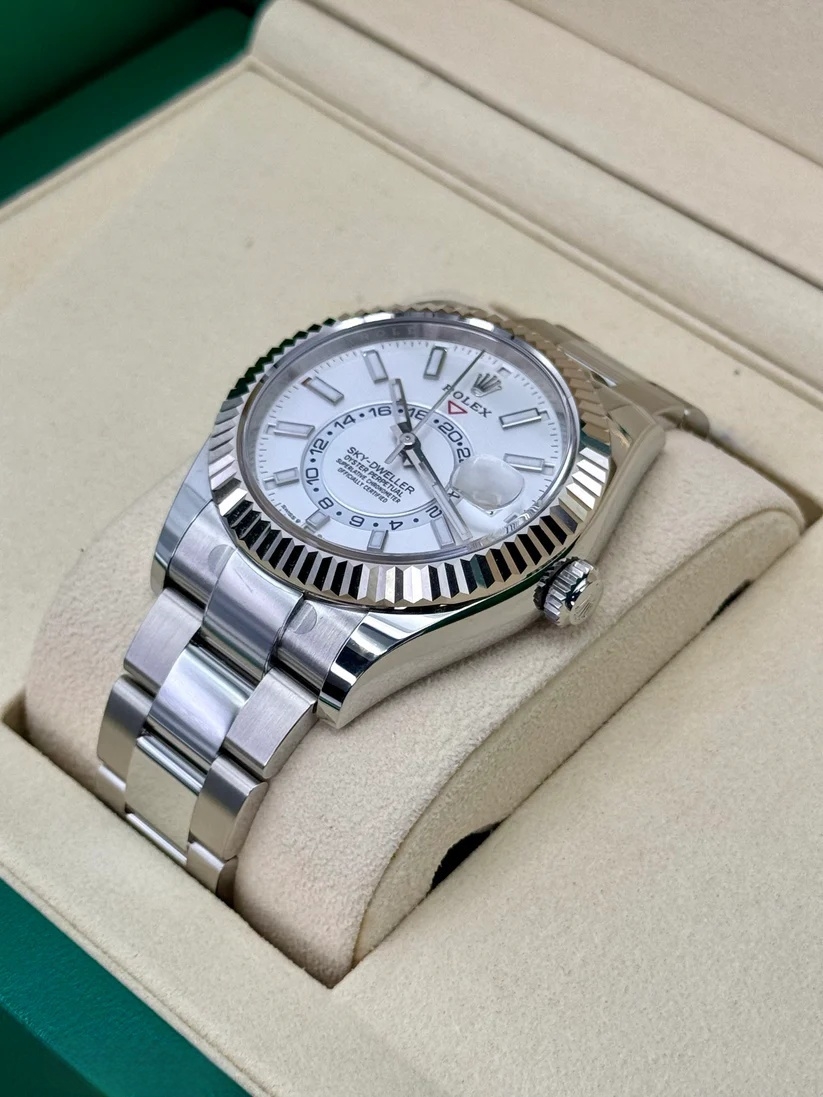 RLX  Sky-Dweller 42mm 336934-0003/0004 Stainless Steel White Dial Oyster
