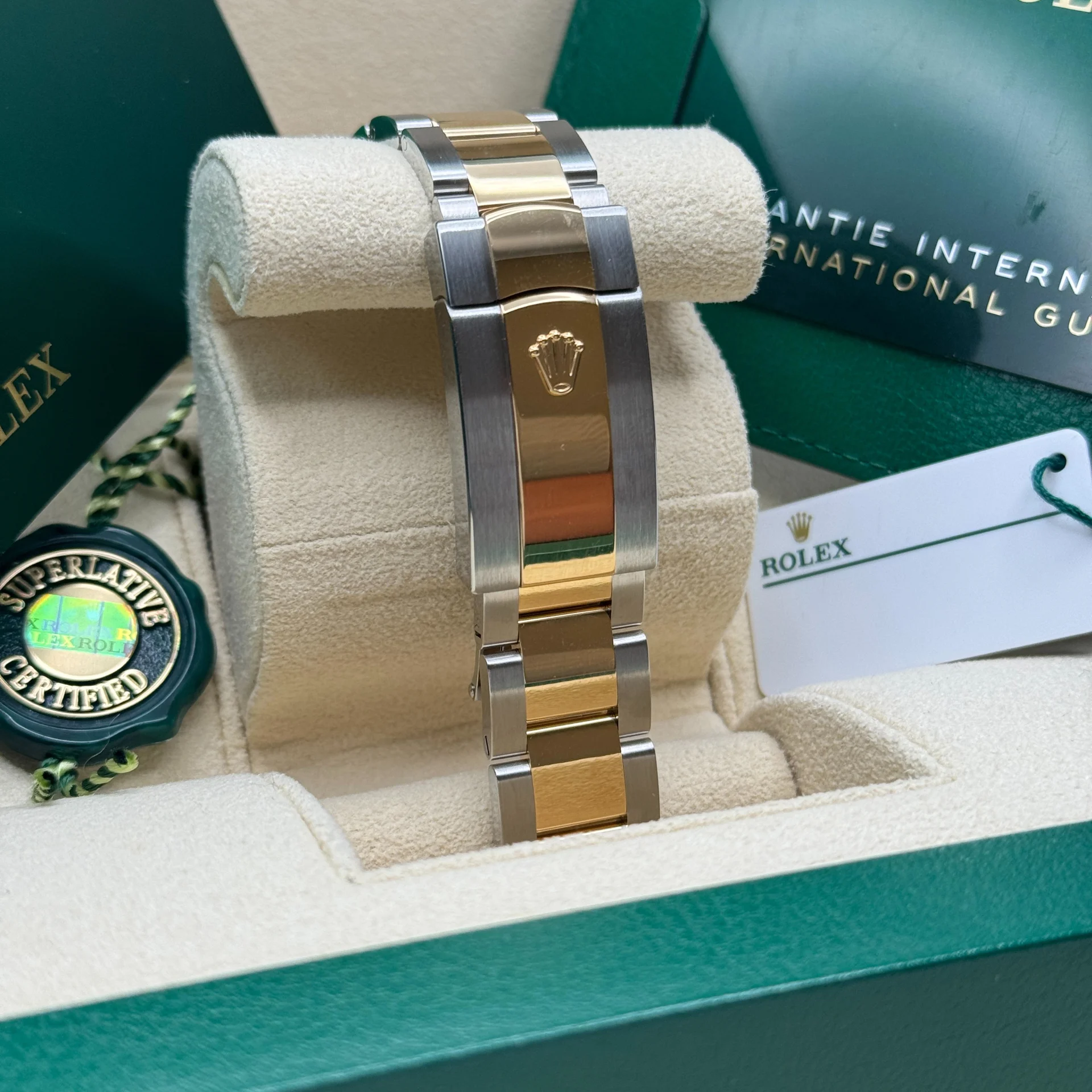 RLX  Datejust 41mm 126333 Two-Tone Yellow Gold Fluted Bezel 