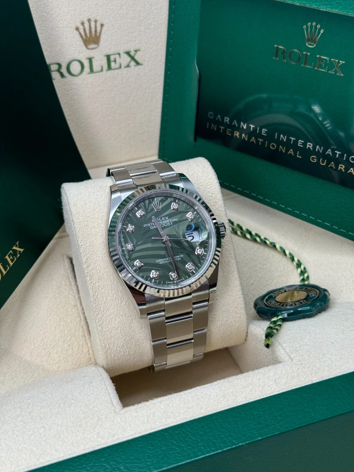 RLX  Datejust 36mm 126234 Olive Green Palm Motif Diamond Dial Jubilee Stainless Steel Watch