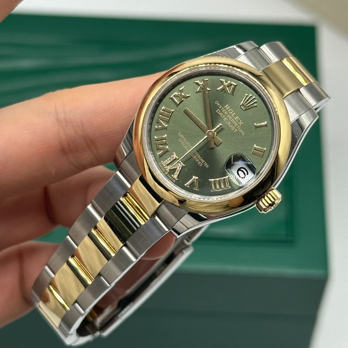 RLX Datejust m278243-0015/0016 31mm Olive Green Dial Yellow Rolesor Oyster Watch