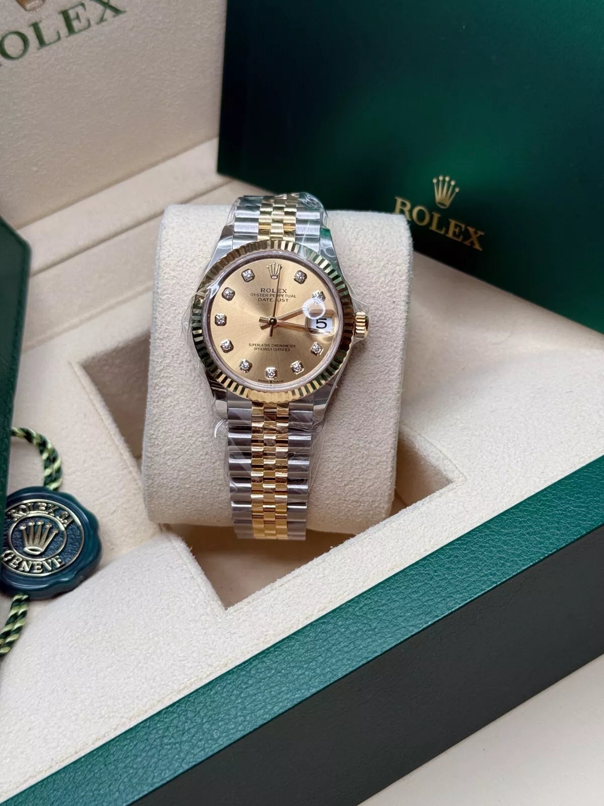 RLX Datejust m278273-0025/0026 31mm Champagne Dial Stainless Steel and Yellow Gold Oyster Watch