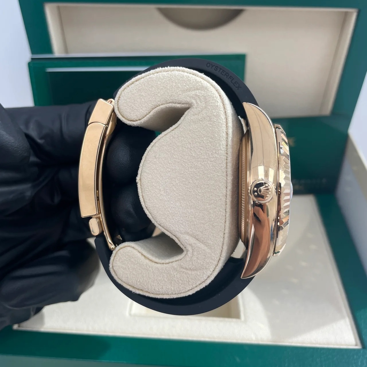 RLX  Sky-Dweller 42mm Yellow Gold White Dial Oysterflex - 336238