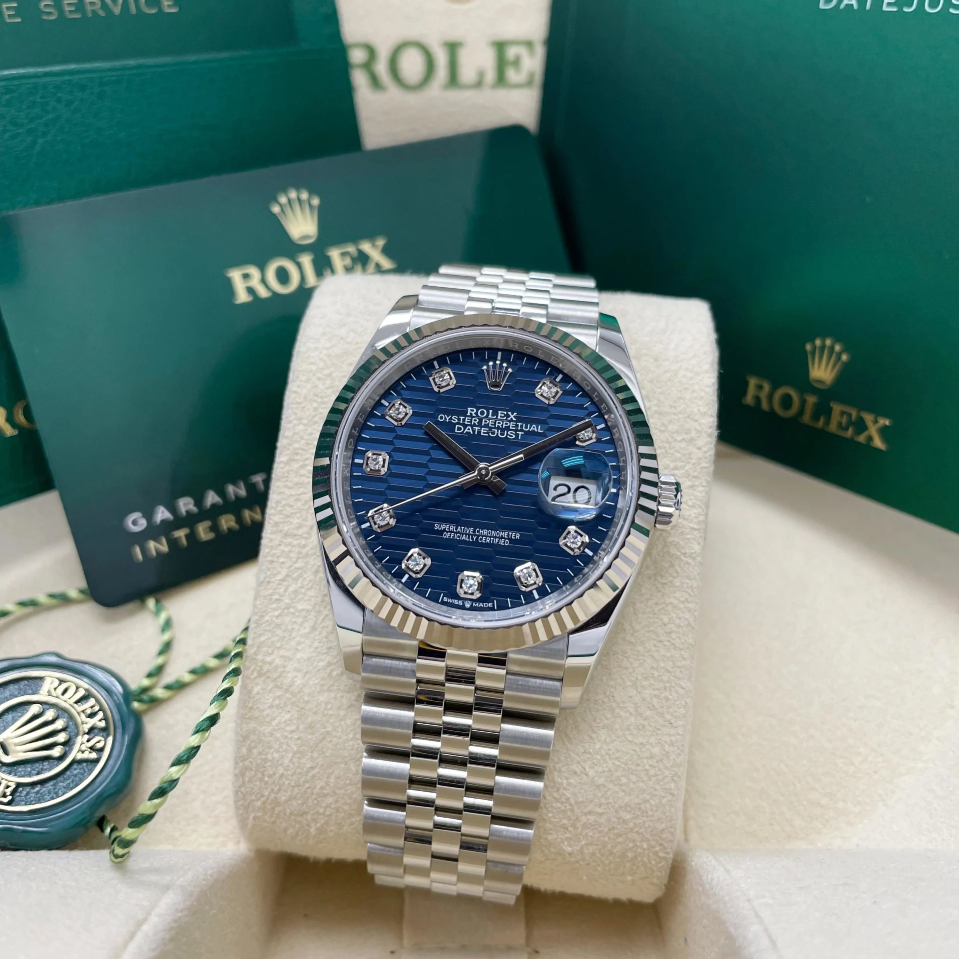 RLX  Datejust 36mm 126234 Blue Fluted Motif Diamond Dial Jubilee Bracelet Watch