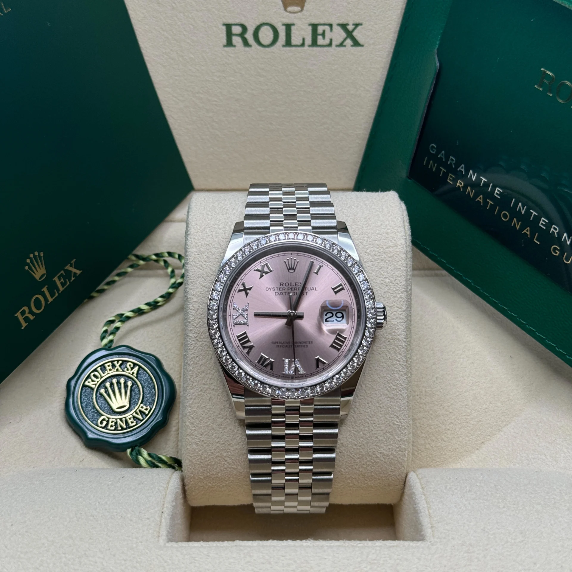RLX  Datejust 36mm 126284 Pink Dial Jubilee Bracelet