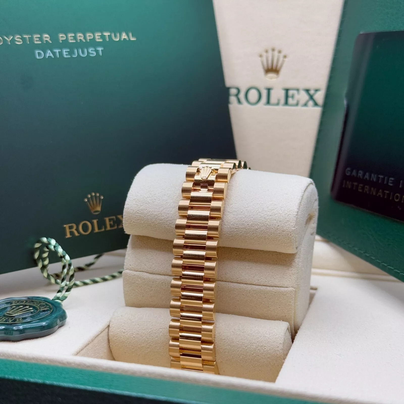RLX Lady-Datejust 28mm 279178 Mother-of-Pearl Diamonds Dial