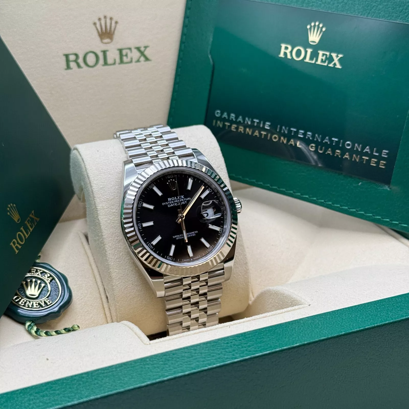 RLX  Datejust Black Index Jubilee 41mm Stainless Steel - 126334