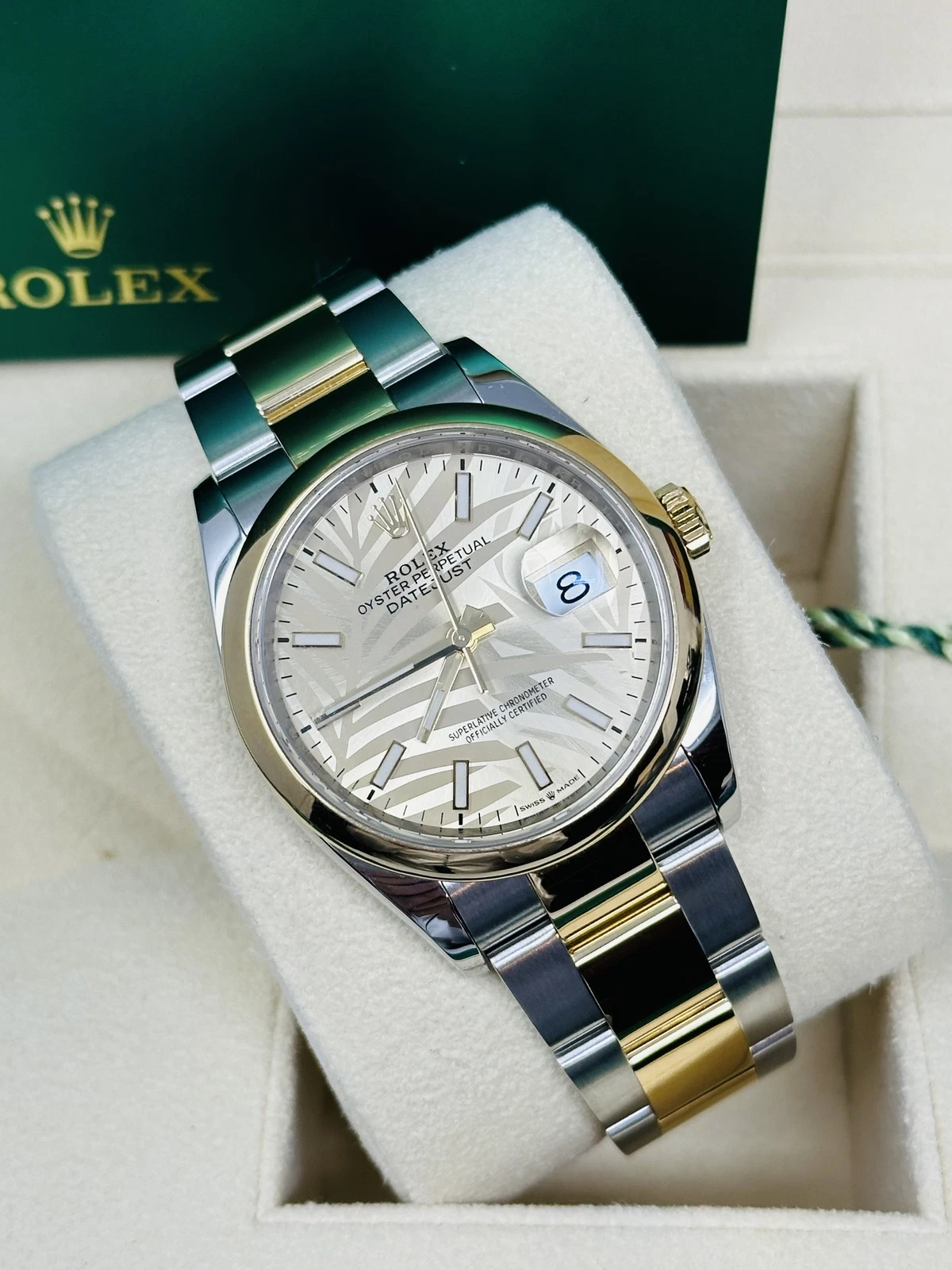 RLX  Datejust 36mm 126203 Golden Dial Domed Bezel Oyster Bracelet