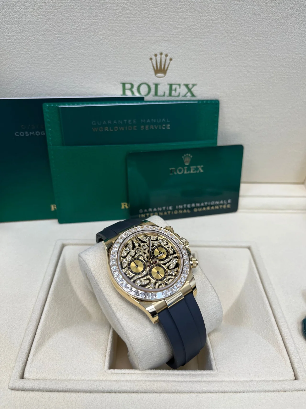 RLX  Cosmograph Daytona M116588TBR 40mm