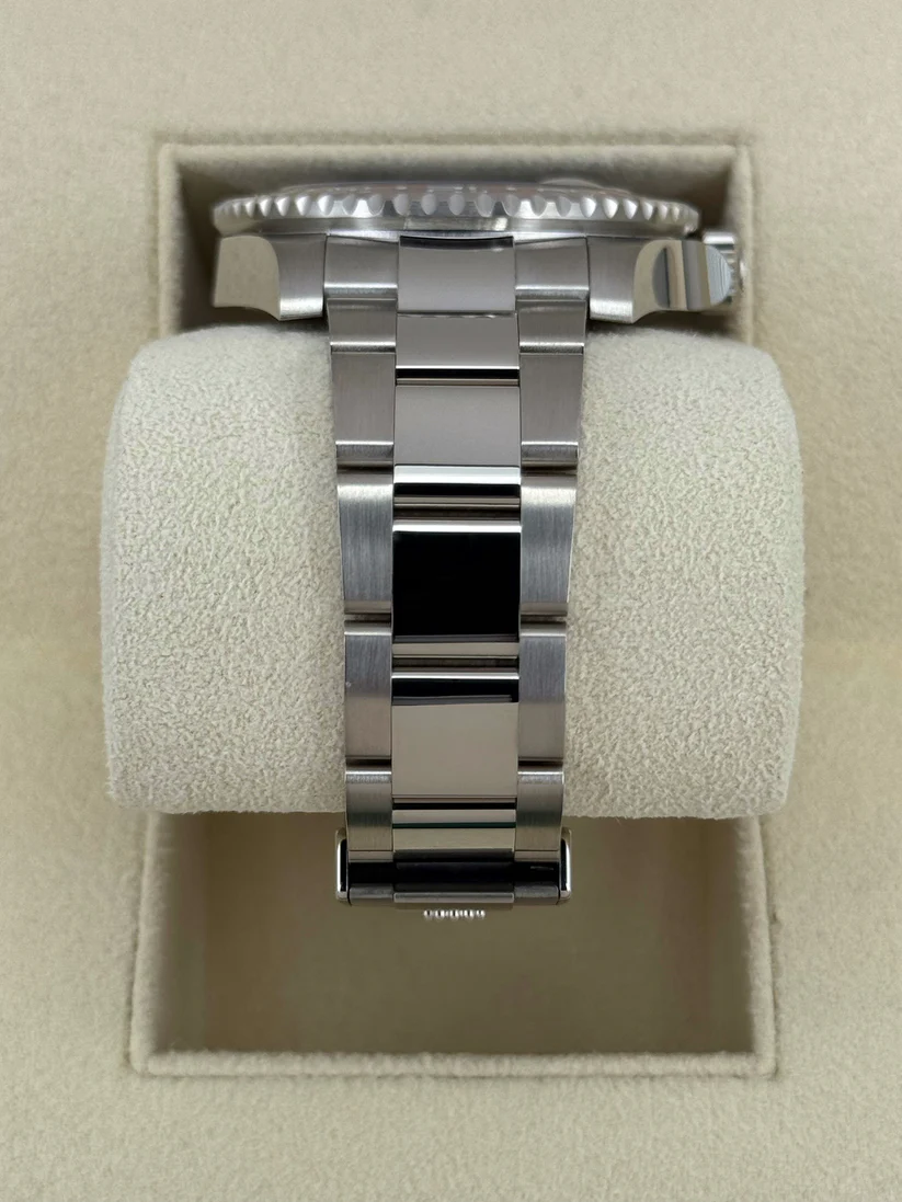 RLX GMT-Master II 40mm 126719BLRO-0002