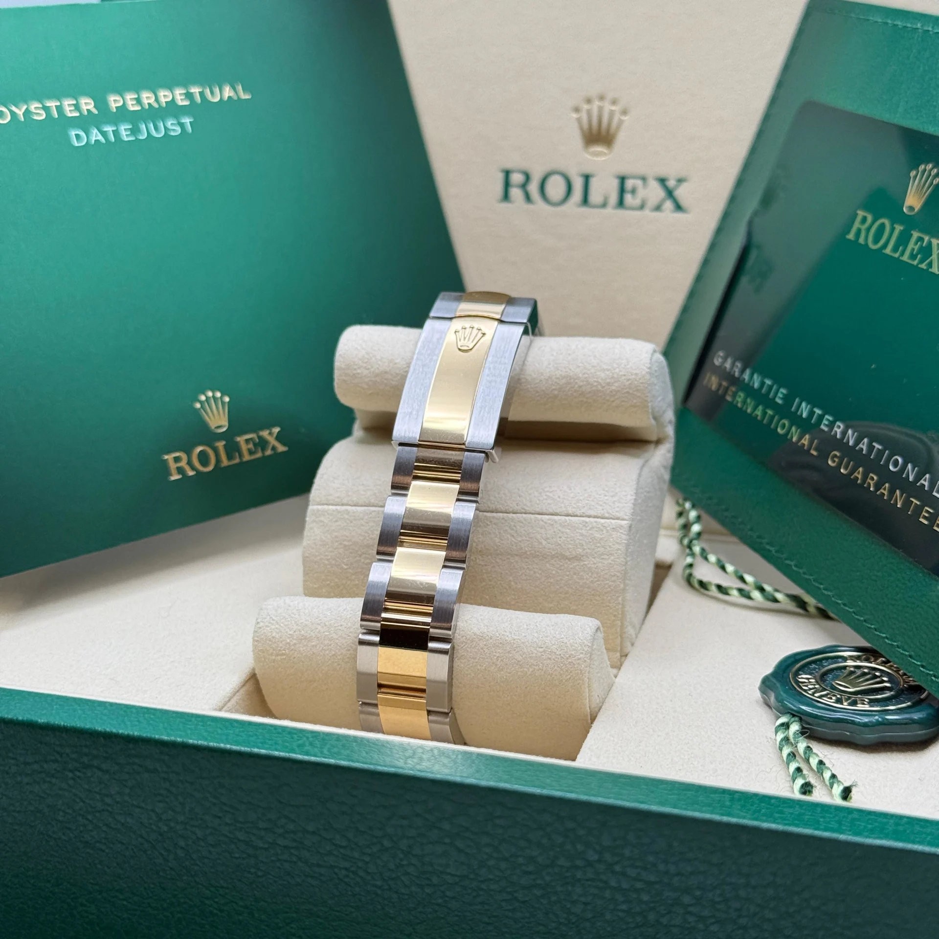 RLX Datejust m278343-0003/0004 Silver Dial Yellow Rolesor Oyster Watch