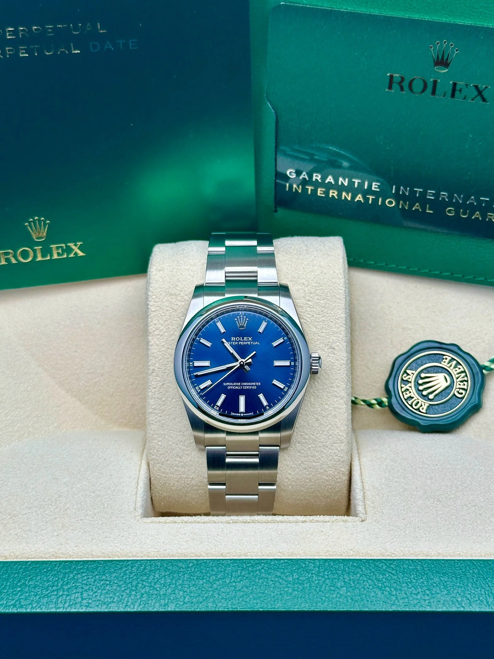 RLX Oyster Perpetual 34mm 124200  Blue Dial Oyster Stainless Steel Bracelet
