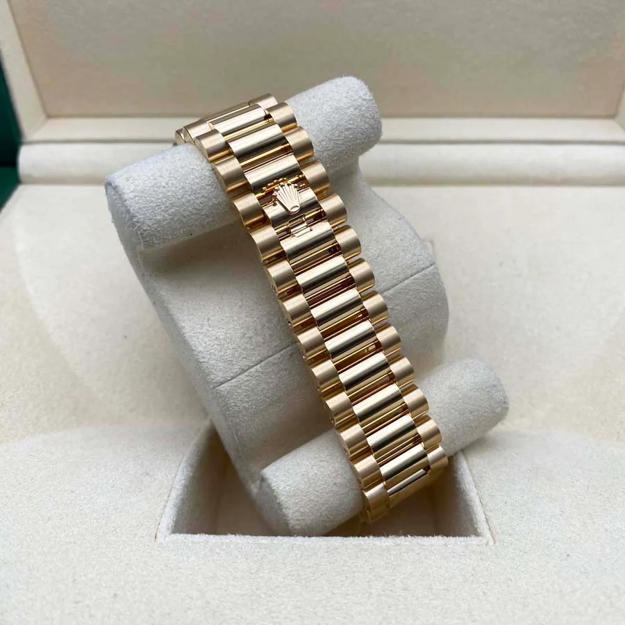 RLX  Day-Date M128238-0081 36mm