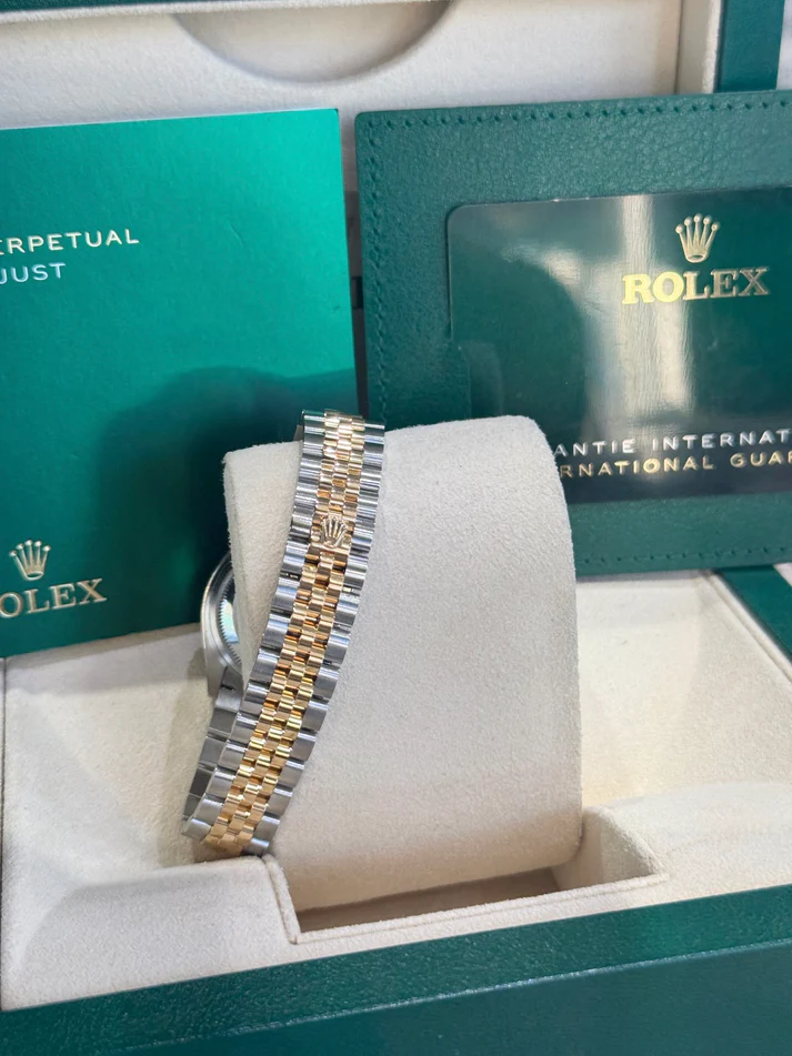 RLX Lady-Datejust 28mm  279163 White Roman Dial Oyster Bracelet