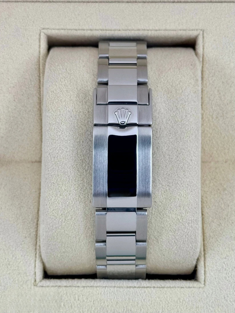 Rolex GMT-Master II 116710LN 40mm