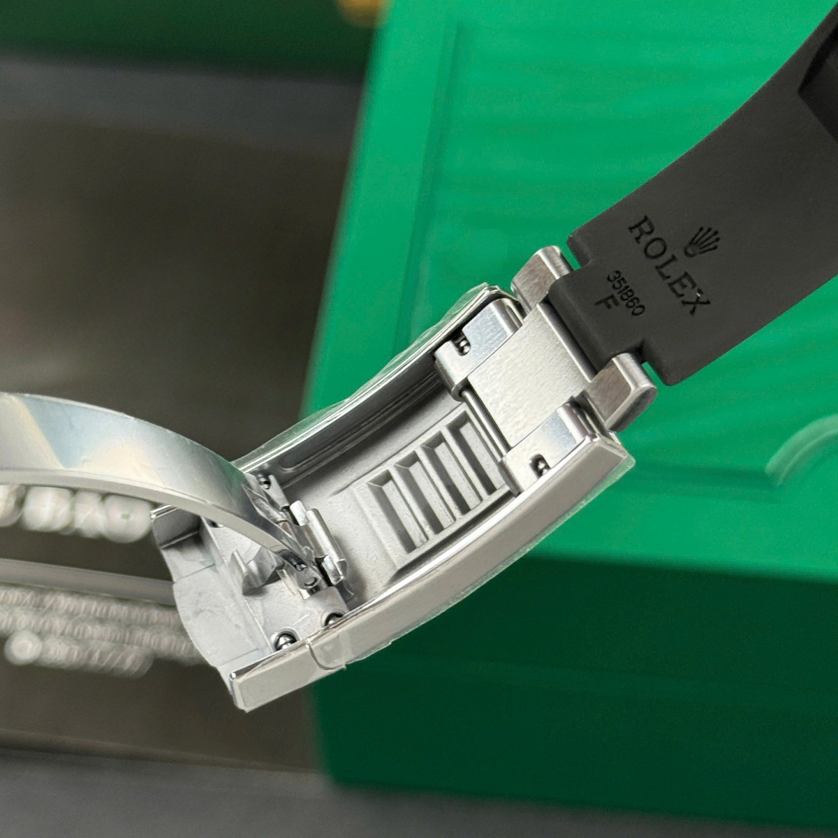 RLX  Sky-Dweller 42mm White Gold Black Dial Oysterflex - 336239