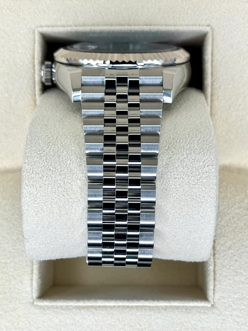 RLX  Sky-Dweller 42mm 336934-0001/0002 Stainless Steel Green Dial Oyster