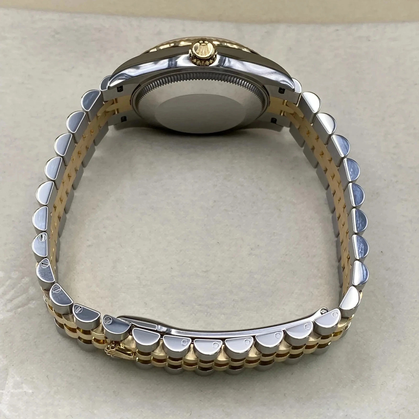 RLX Datejust m278273-0023/0024 31mm Black Mother-of-Pearl Dial Stainless Steel and Yellow Gold Oyster Watch