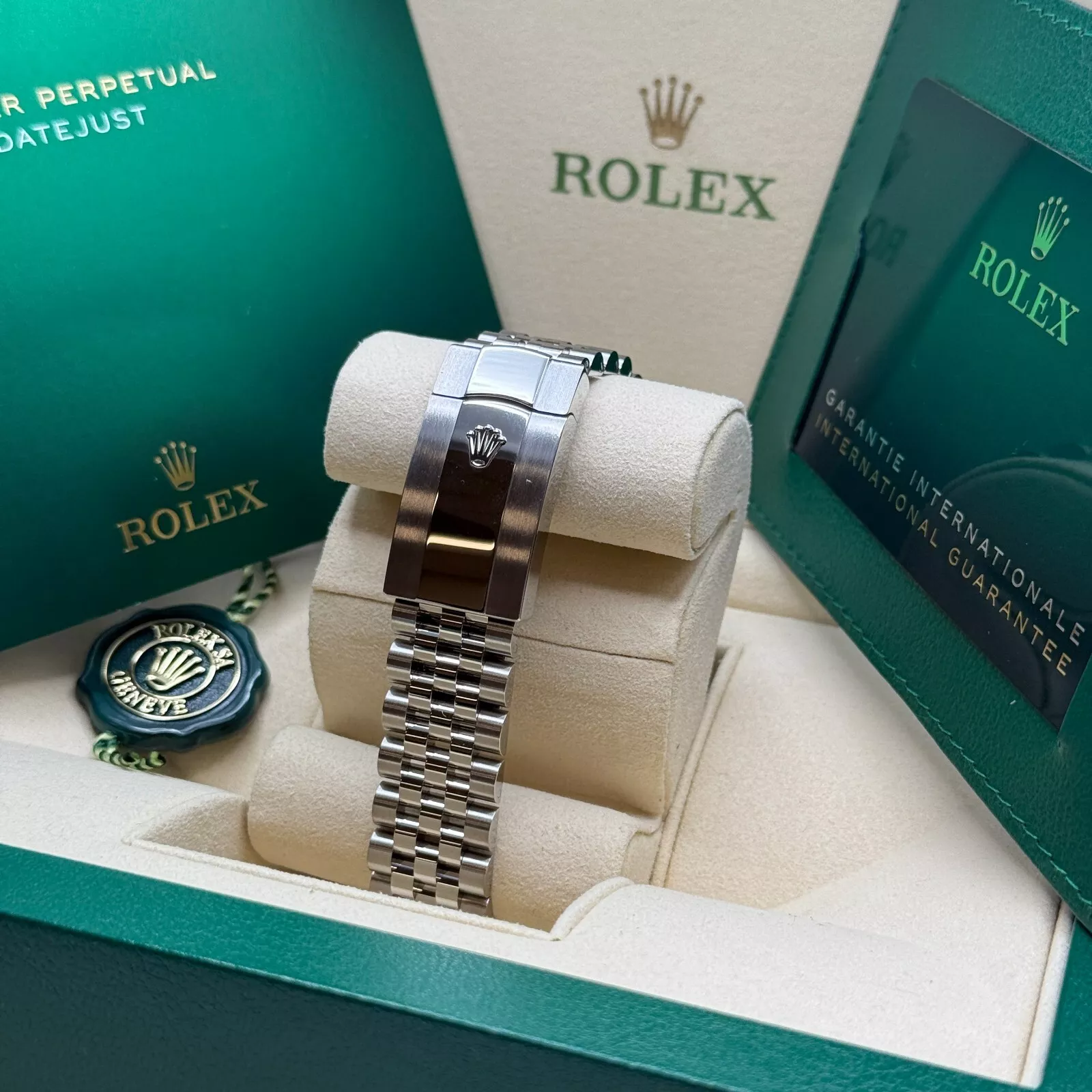 RLX  Datejust 41mm 126334 Silver Index Jubilee Stainless Steel Mens Watch