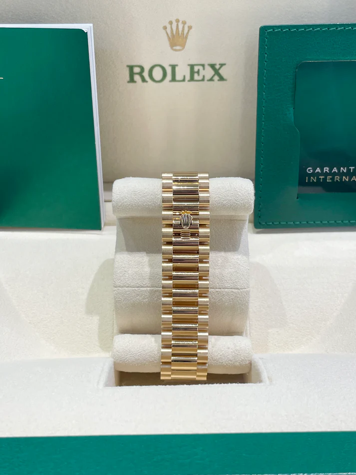 RLX  Day-Date M128238-0011 36mm