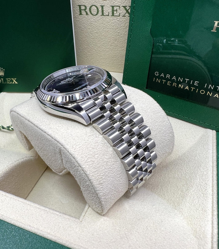 RLX  Datejust 36mm 126234 Datejust Aubergine Purple Diamond Roman Oyster Stainless Steel