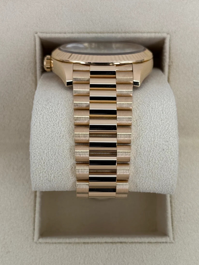 RLX Day-Date 40mm Yellow Gold President  Mother of Pearl Diamond Baguette Dial - 228238