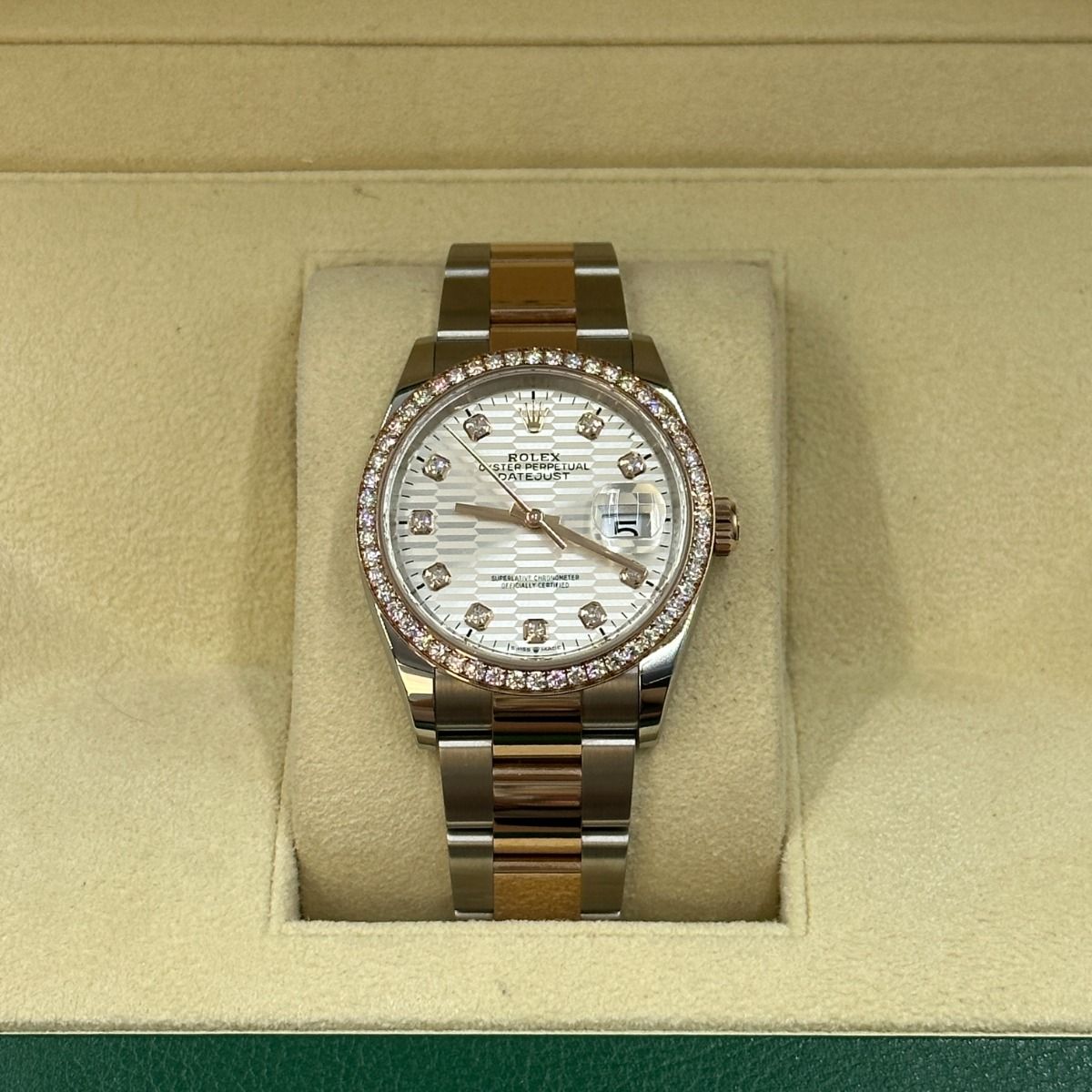 RLX  Datejust 36mm 126281 Silver Palm Index Dial Jubilee Bracelet