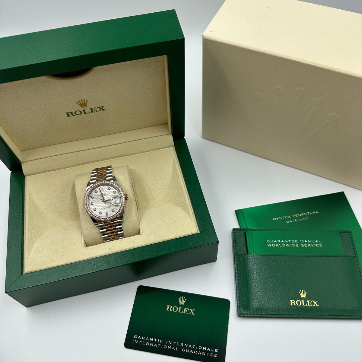 RLX  Datejust 36mm 126281 Silver Palm Index Dial Jubilee Bracelet