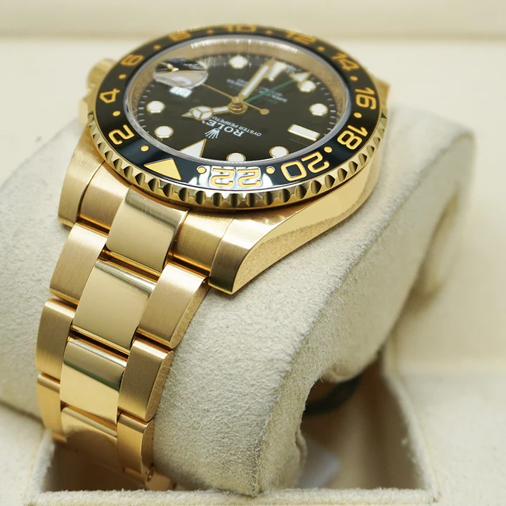 Rolex GMT Master II 116718LN 40mm