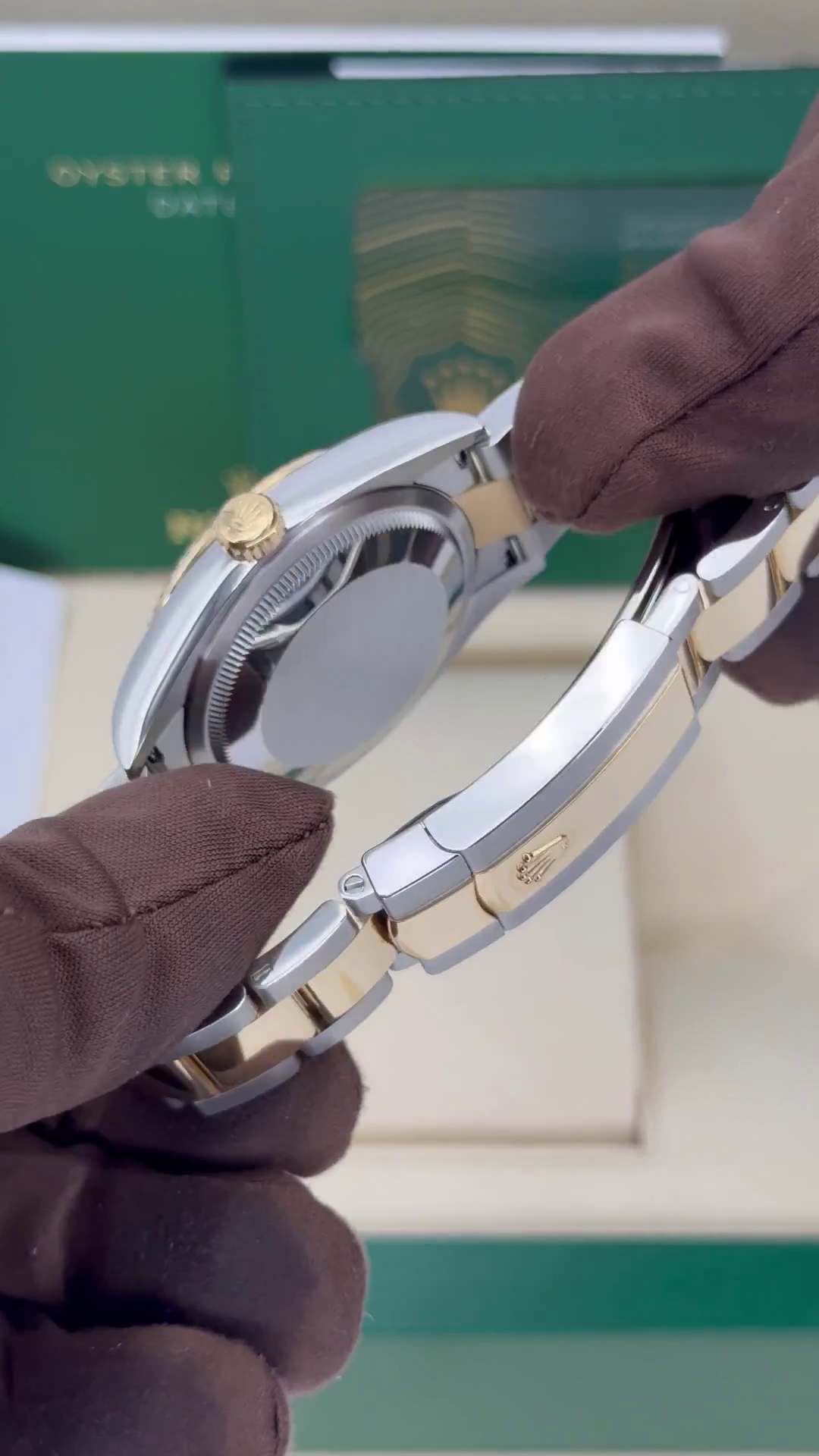 RLX  Datejust 36mm 126233 Champagne Dial Jubilee Bracelet Watch