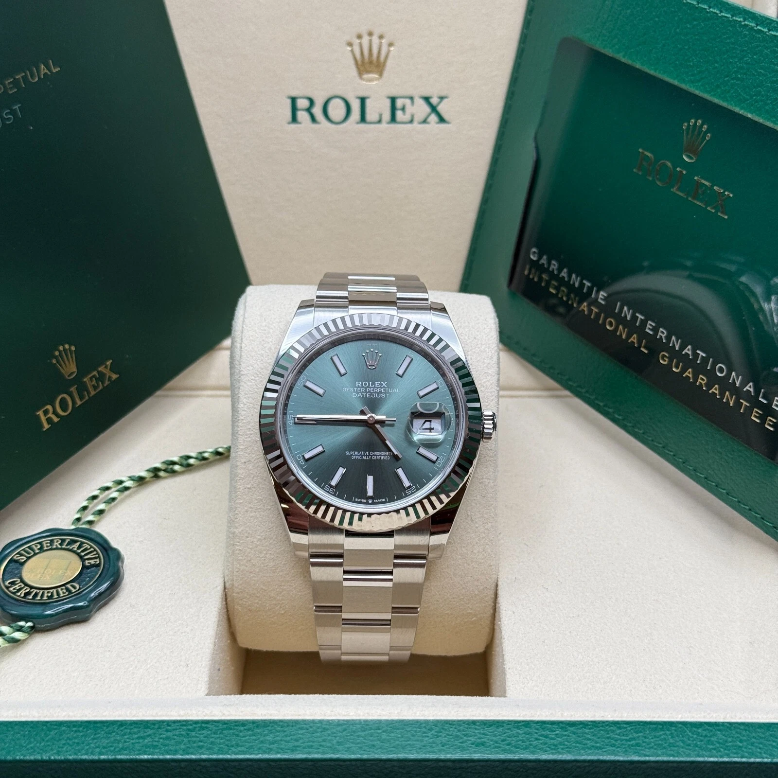 RLX  Datejust 41mm Mint Green Dial Jubilee Bracelet Watch - 126334
