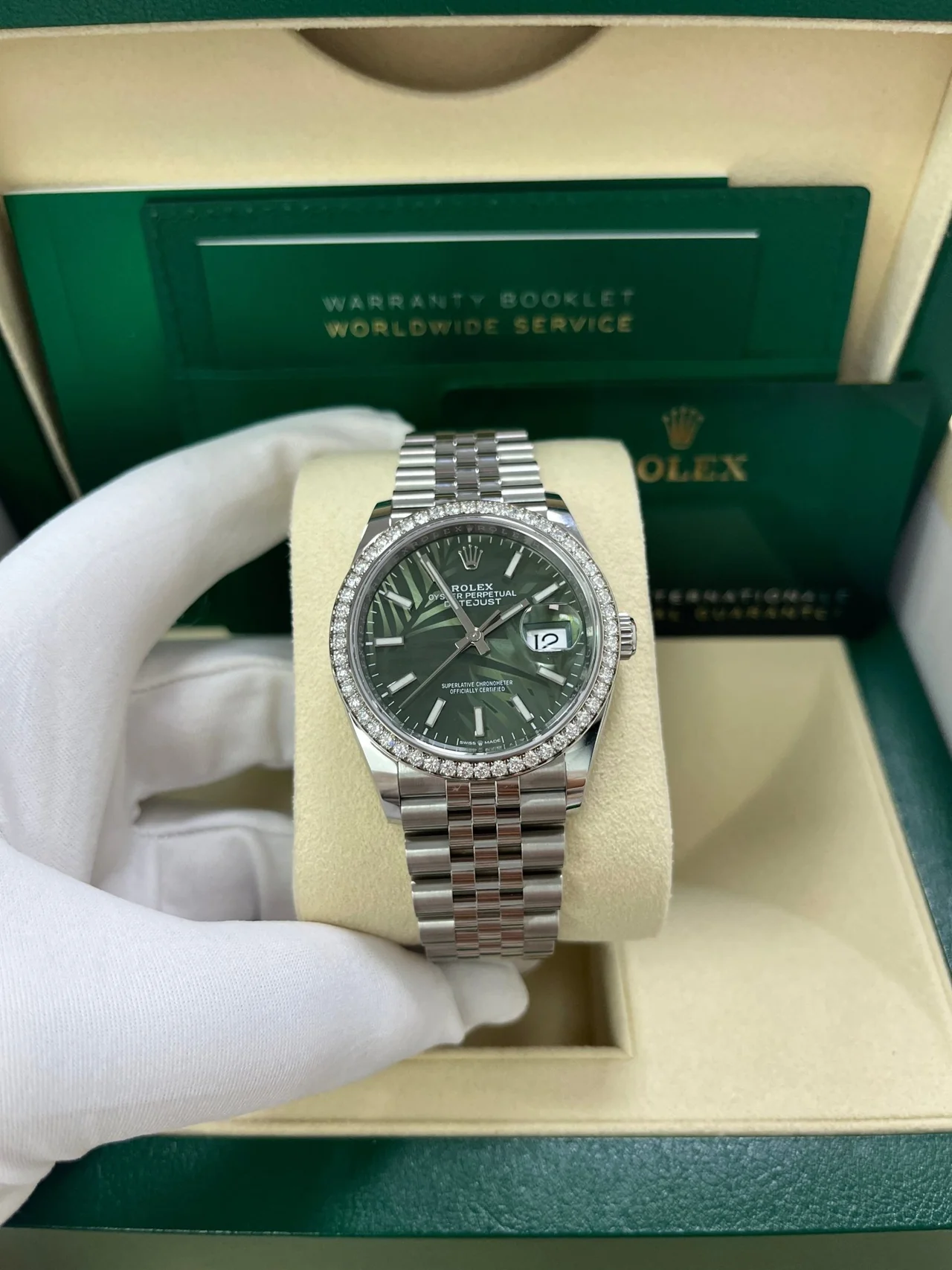 RLX  Datejust 36mm 126284 Olive Green Dial Jubilee Bracelet