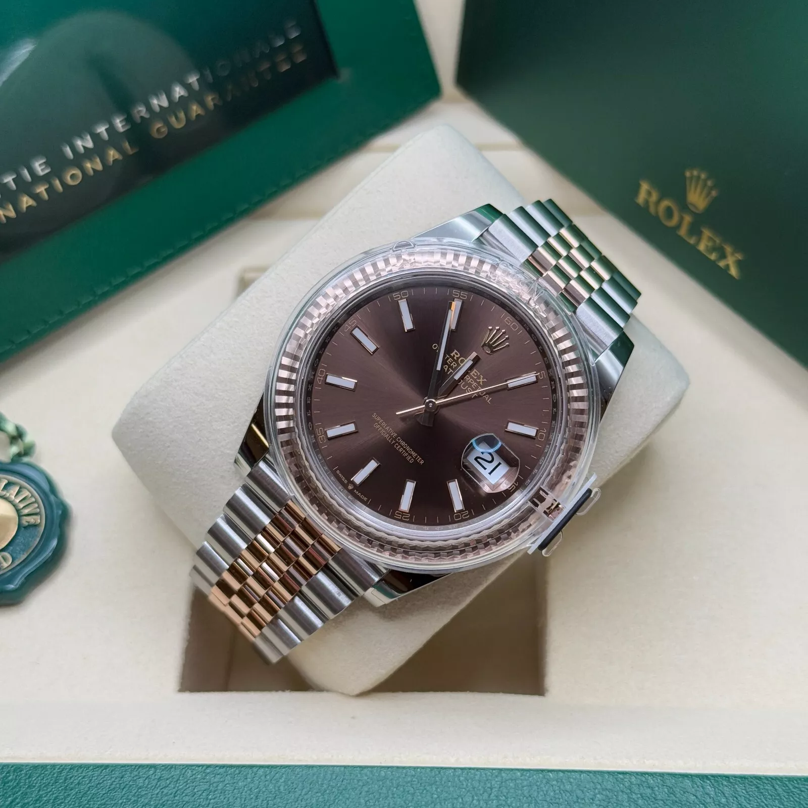 RLX Datejust 41mm 126331 Chocolate Index Jubilee Steel and Everose Gold Watch