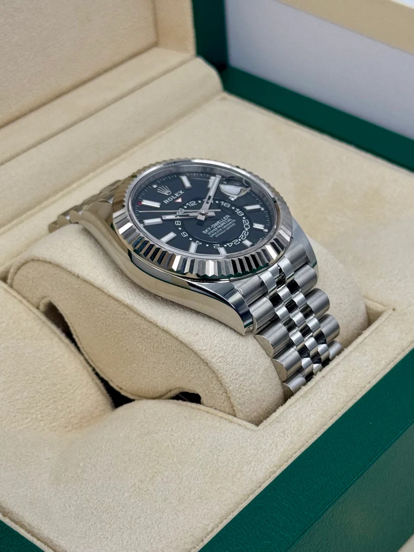 RLX  Sky-Dweller 42mm 336934-0007/0008 Stainless Steel Black Dial Oyster