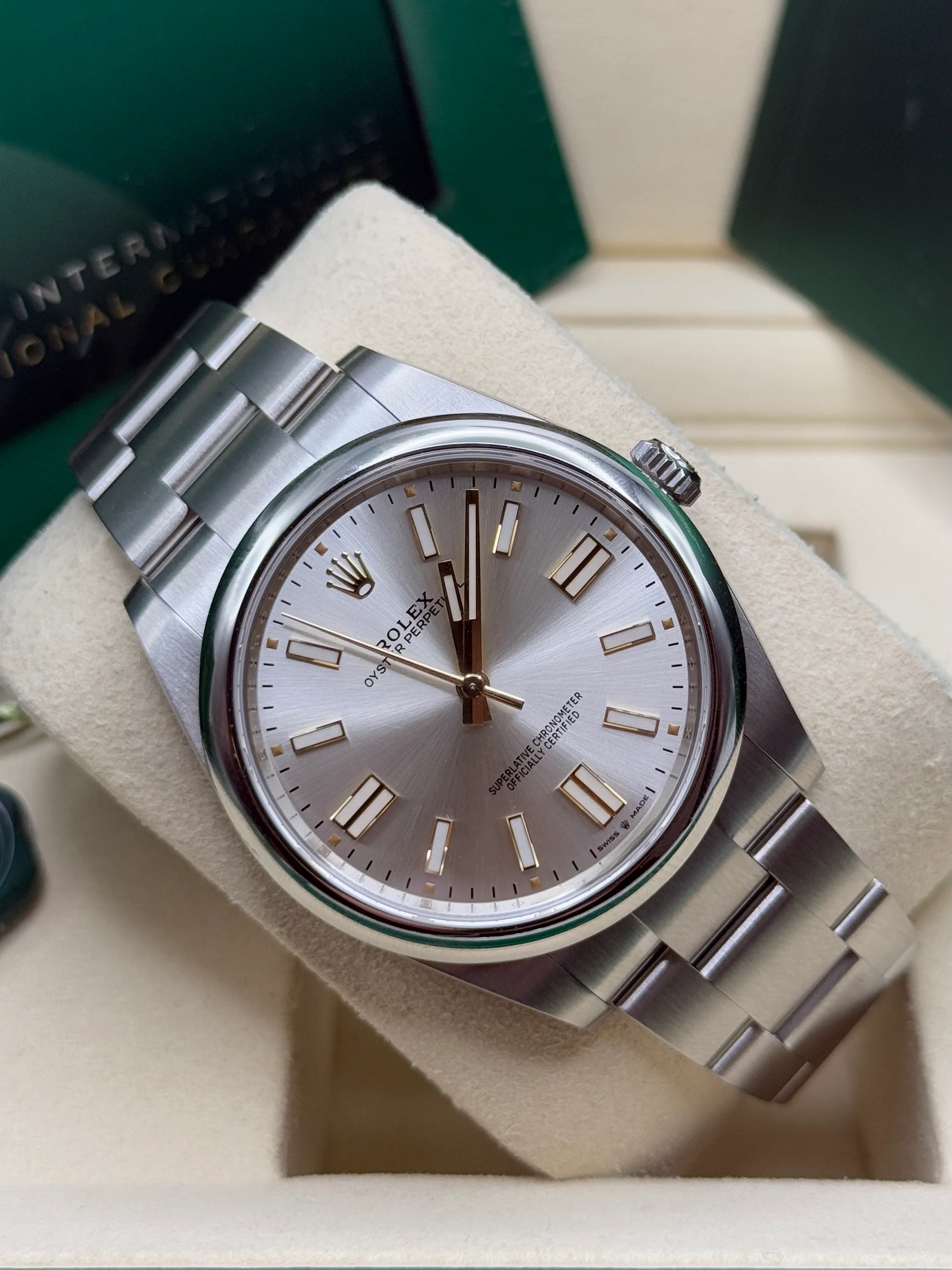 RLX Oyster Perpetual 41mm 124300-0001 Stainless Steel Silver Index Dial Watch