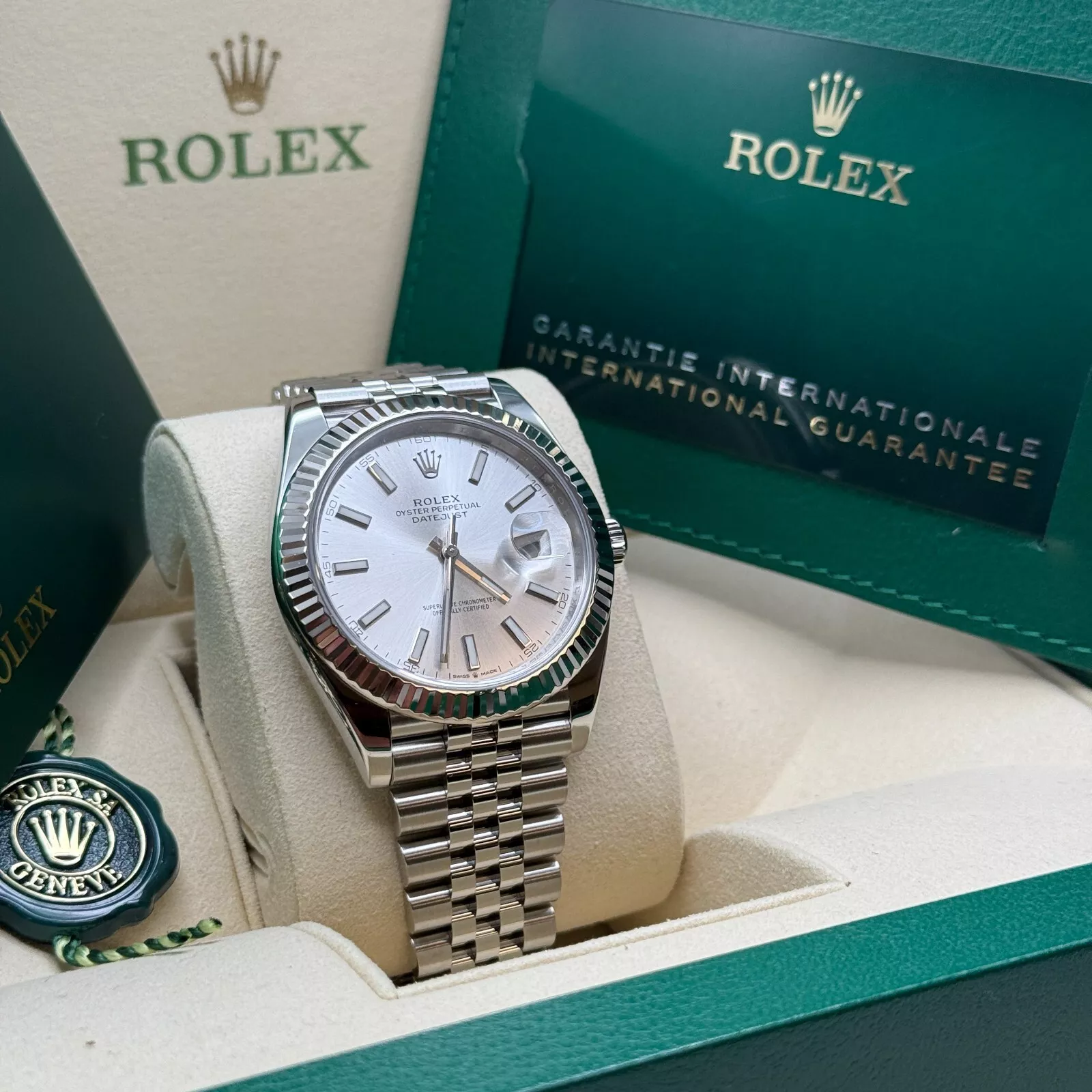 RLX  Datejust 41mm 126334 Silver Index Jubilee Stainless Steel Mens Watch