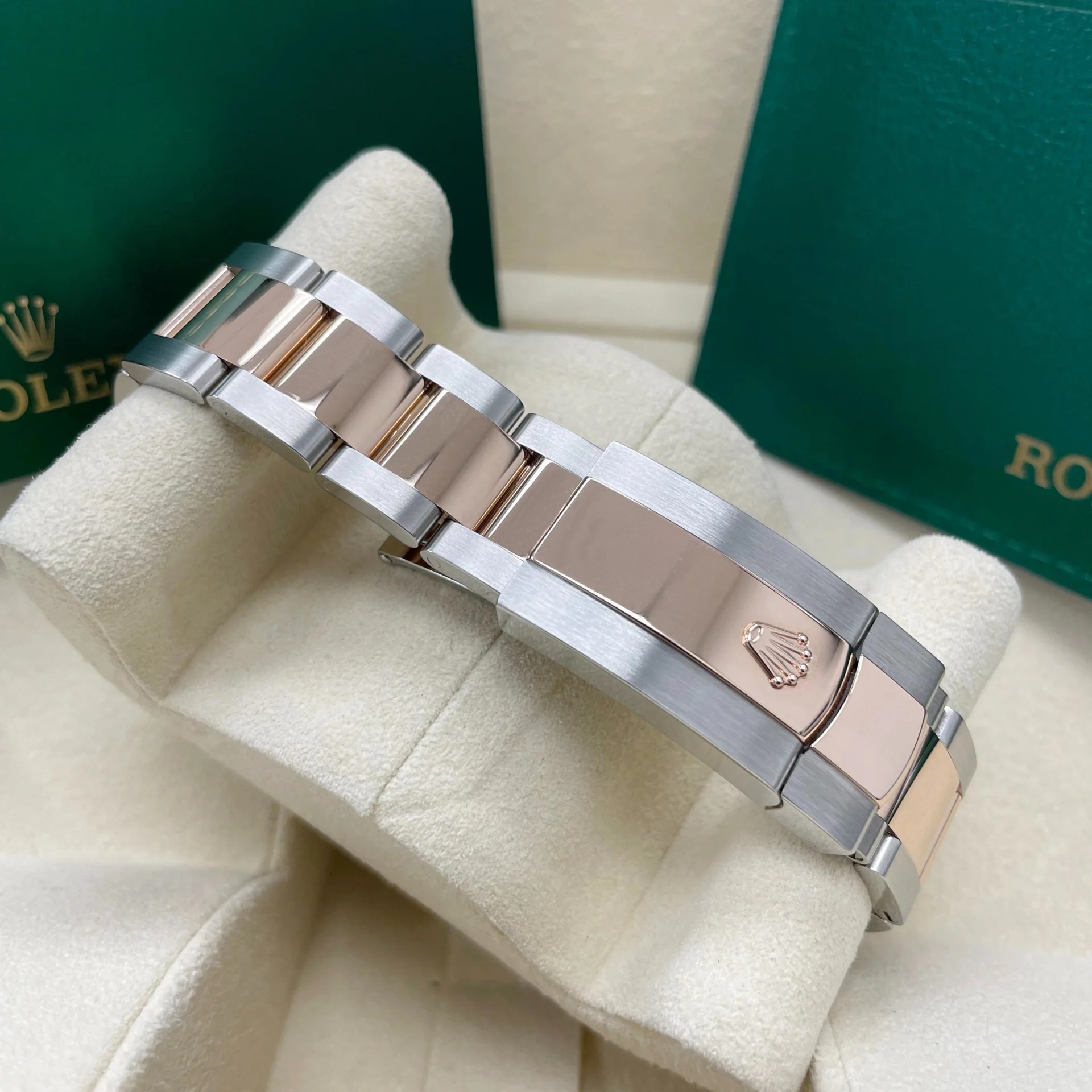 RLX Datejust 41mm 126331 Chocolate Index Jubilee Steel and Everose Gold Watch