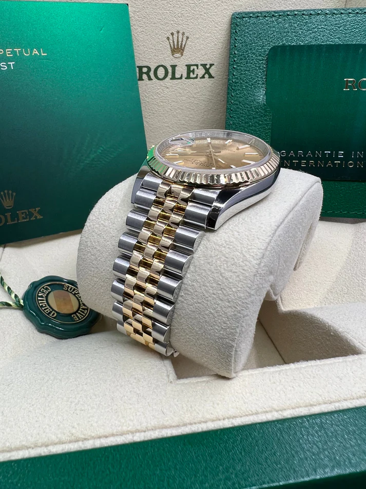 RLX  Datejust 36mm 126233 Champagne Dial Jubilee Bracelet Watch