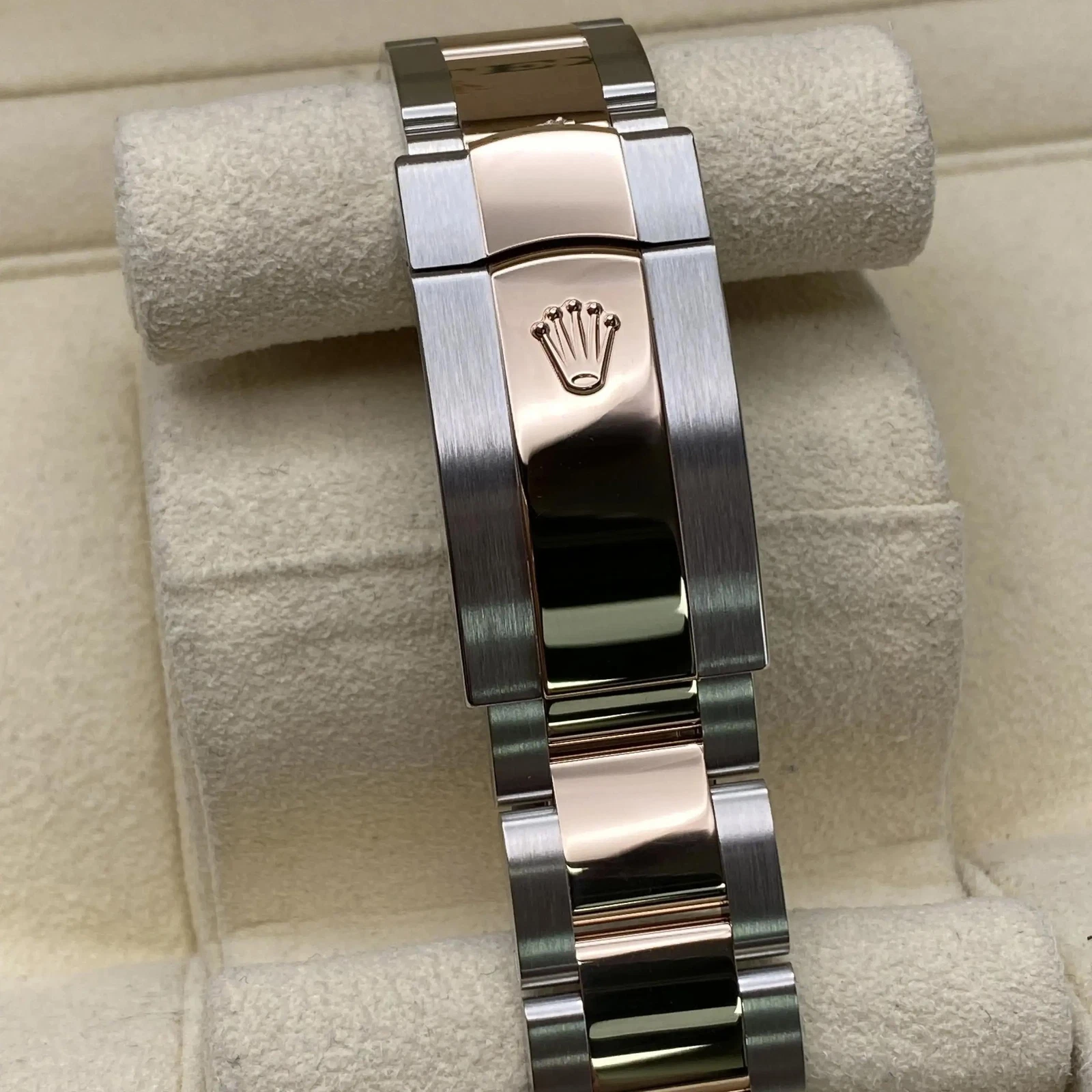 RLX  Datejust 36mm 126231 Mother-of-Pearl Dial Jubilee Bracelet