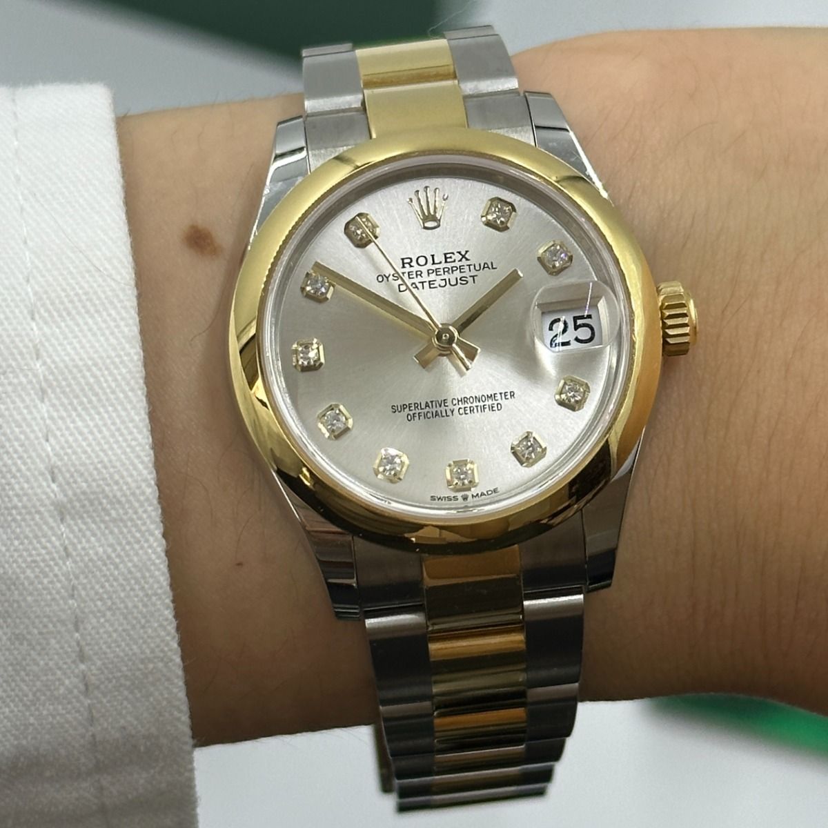 RLX Datejust m278243-0019/0020 31mm Silver Dial Yellow Rolesor Oyster Watch