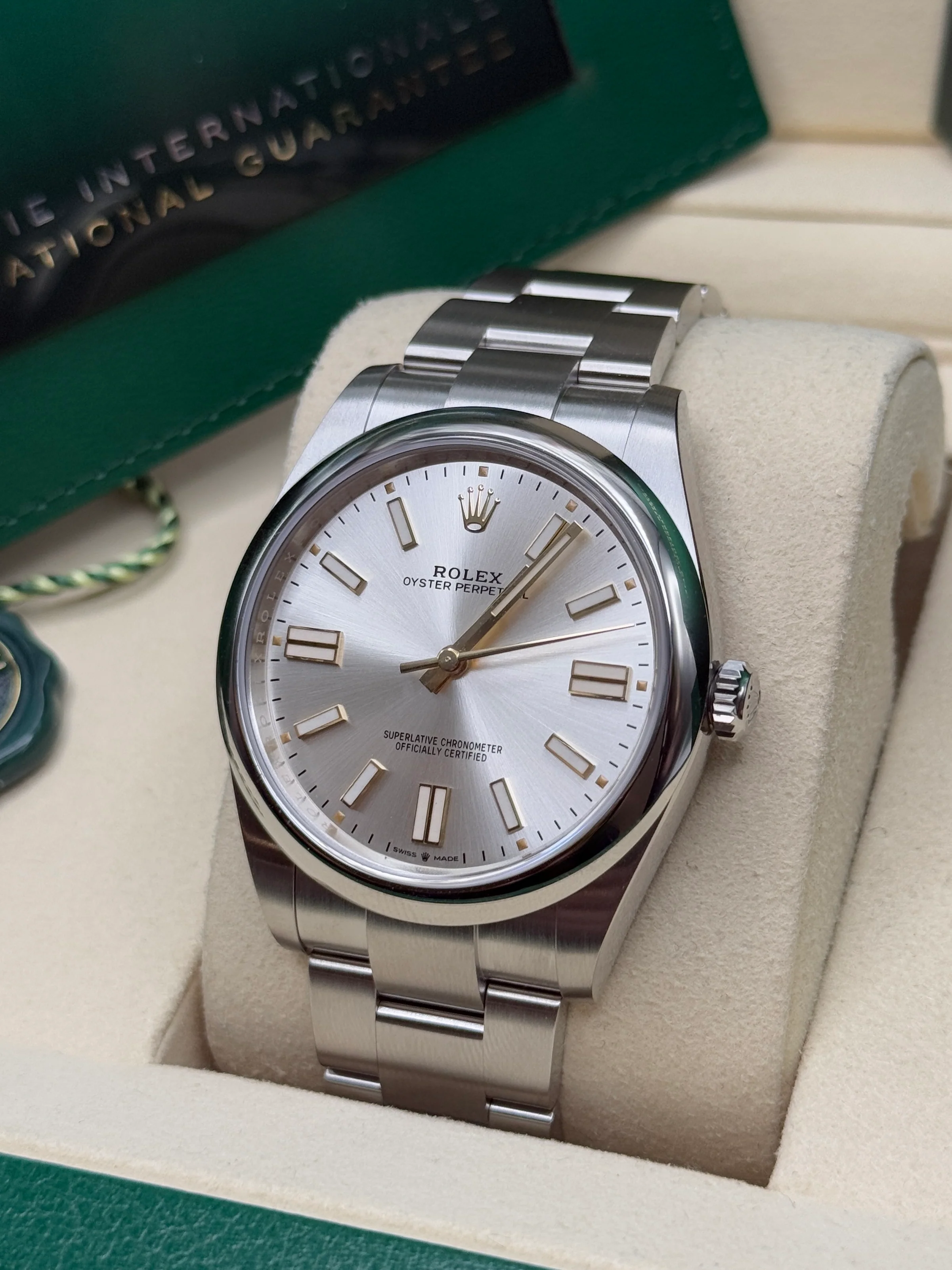 RLX Oyster Perpetual 41mm 124300-0001 Stainless Steel Silver Index Dial Watch