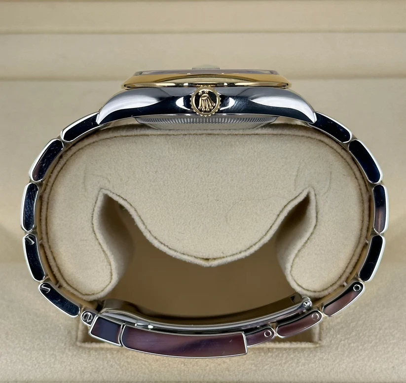 RLX  Datejust 36mm 126203 White Dial Domed Bezel Jubilee Bracelet