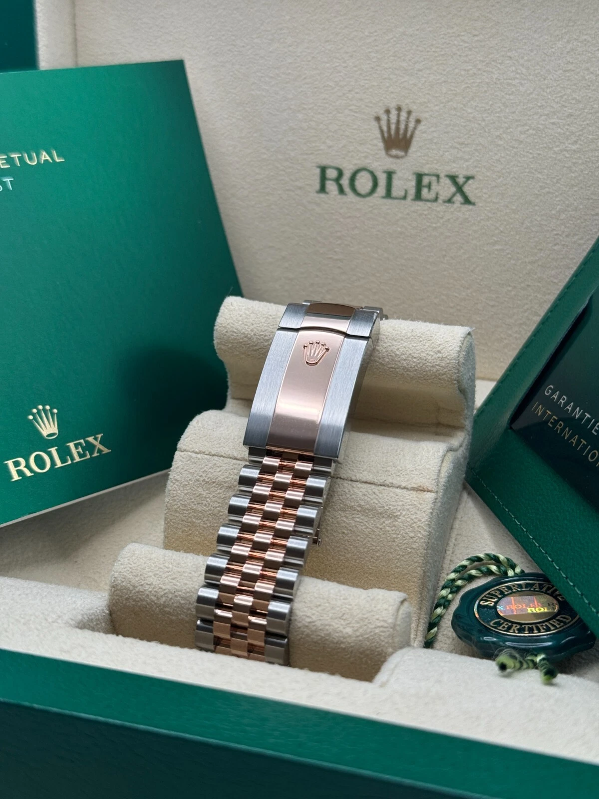 RLX  Datejust 36mm 126231 Mother-of-Pearl Dial Jubilee Bracelet