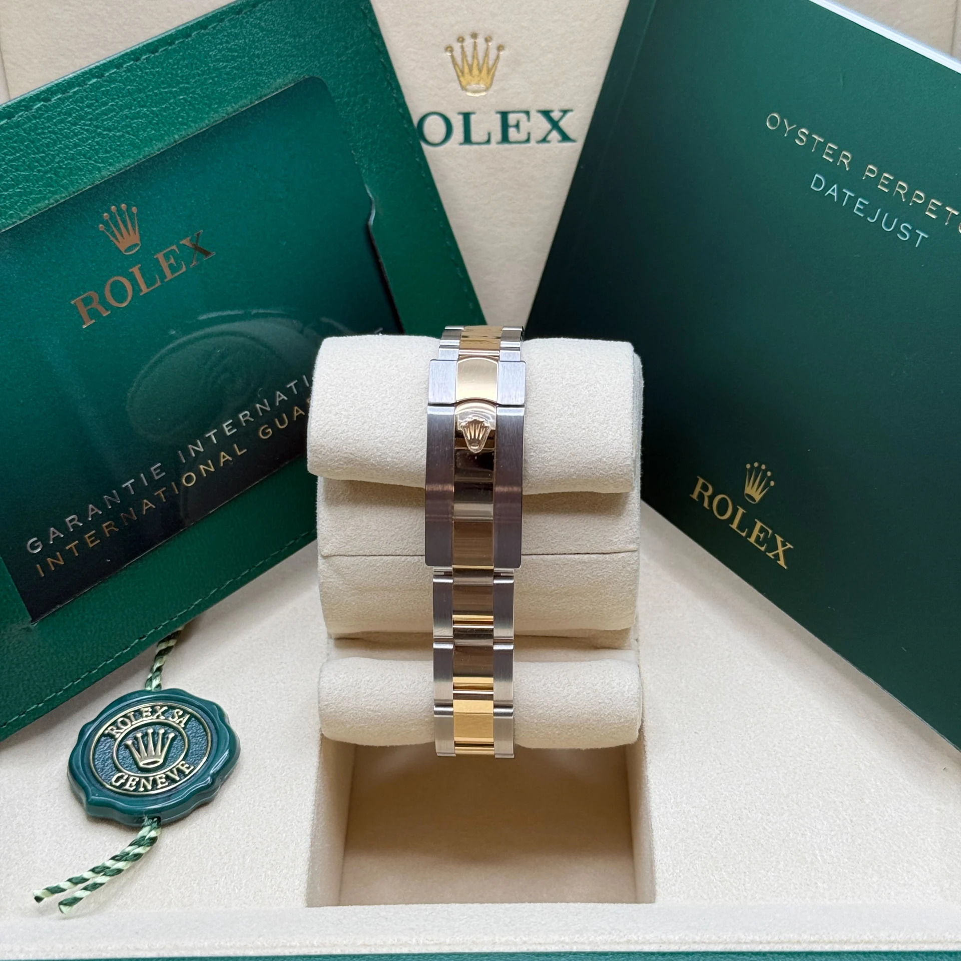 RLX Lady-Datejust 28mm  279163 Champagne Dial Oyster Bracelet