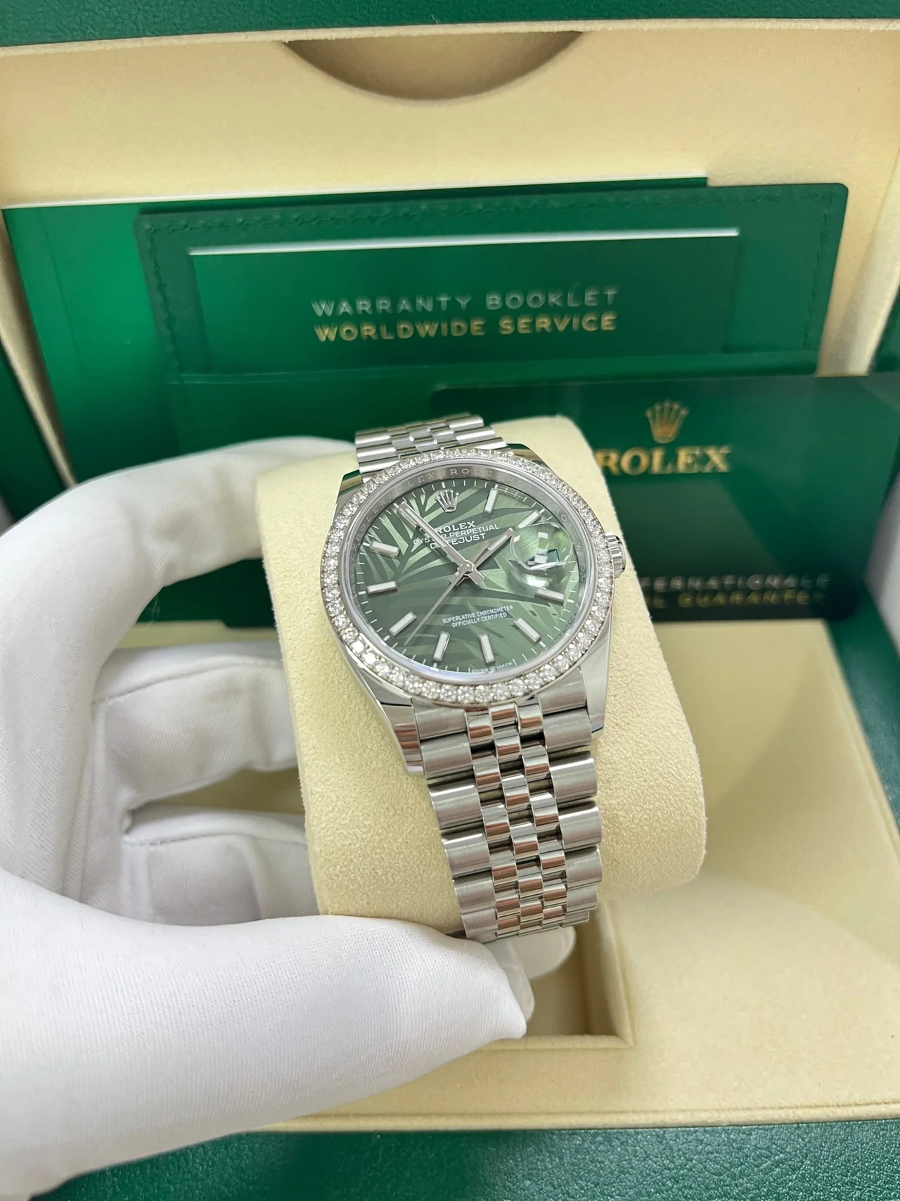 RLX  Datejust 36mm 126284 Olive Green Dial Jubilee Bracelet