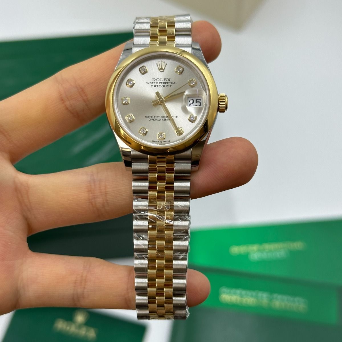 RLX Datejust m278243-0019/0020 31mm Silver Dial Yellow Rolesor Oyster Watch