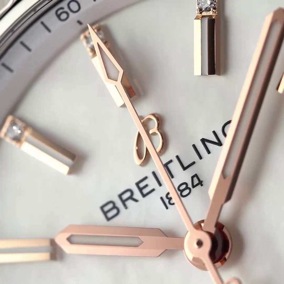 Breitling Chronomat Automatic 36 A10380101A4A1