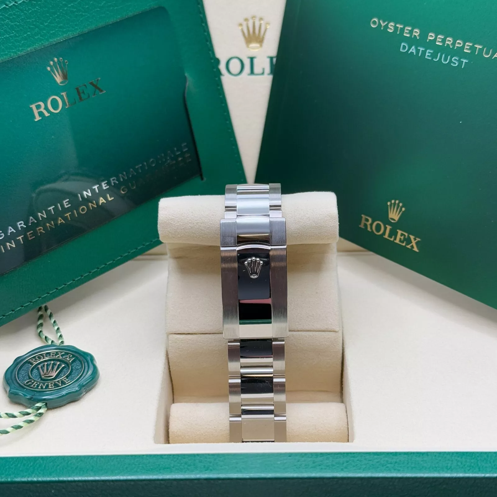 RLX  Datejust 41mm 126334 Silver Index Jubilee Stainless Steel Mens Watch