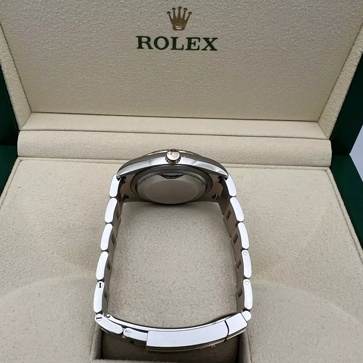 RLX  Datejust 36mm 126231 Rose Dial Oyster Bracelet
