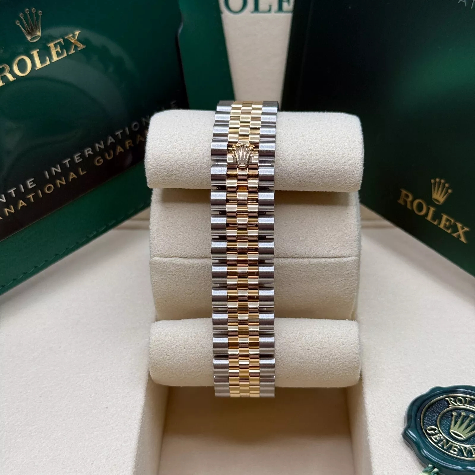 RLX Datejust m278273-0013/0014 31mm Champagne Dial Stainless Steel and Yellow Gold Oyster Watch